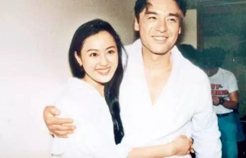 有钱任性！娱乐圈十大“败家”美女