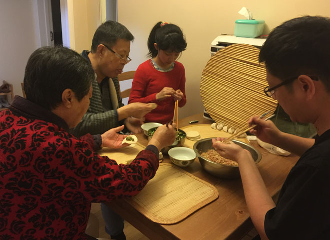 东城区和平里第九小学六年级六班张若熙：《年味》