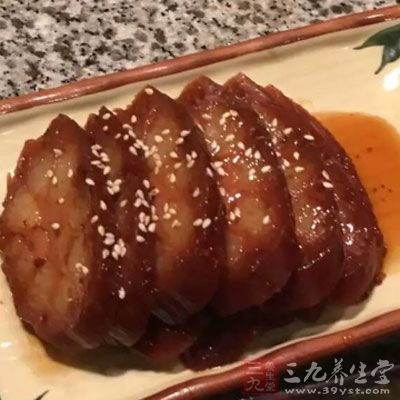 如肥肉、动物脂肪的摄入