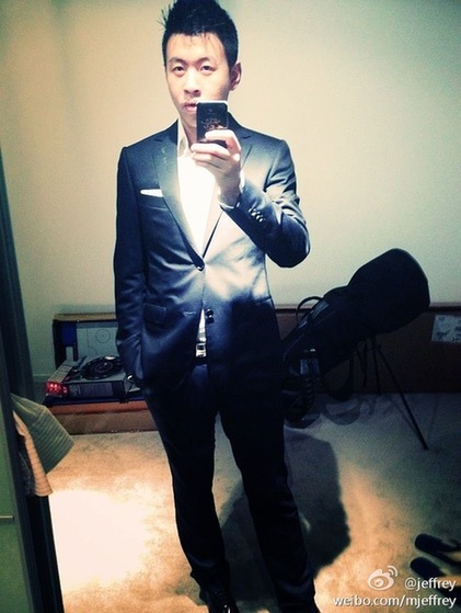 赵丽颖绯闻男友正面照曝光 气质阳光爱搞怪-千