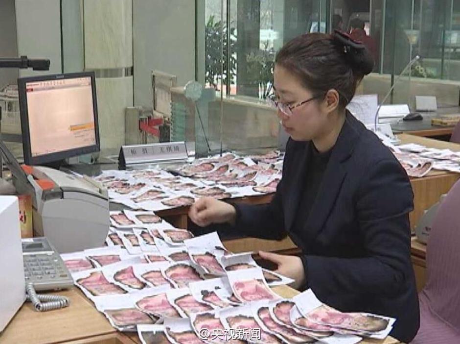 老人八万养老钱被烧 银行“拼”回万余元