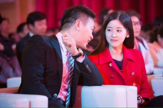 八一八奶茶妹妹投资版图，谁还敢说她是傻白甜