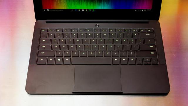 雷蛇Blade Stealth评测：比肩MacBook Air