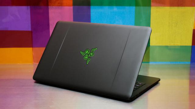 雷蛇Blade Stealth评测：比肩MacBook Air