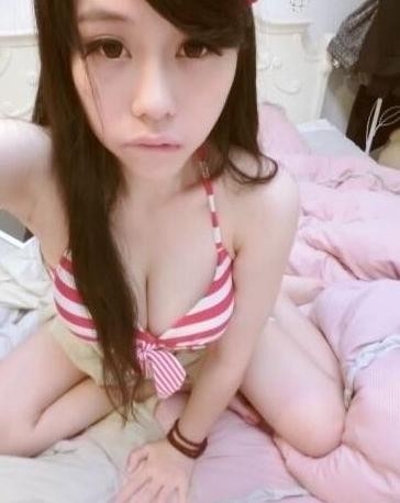 女主播直播中怒骂观众:你敢放地址我敢干死你