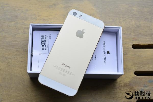 4寸新机发布？1300元的iPhone 5S才是赢家