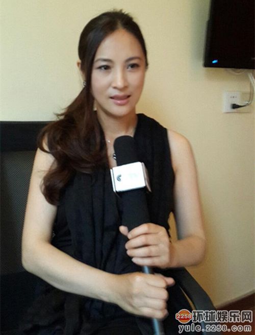 “同班不同命”北电96级12位美女现状：赵薇变富豪李佳嫁靳东