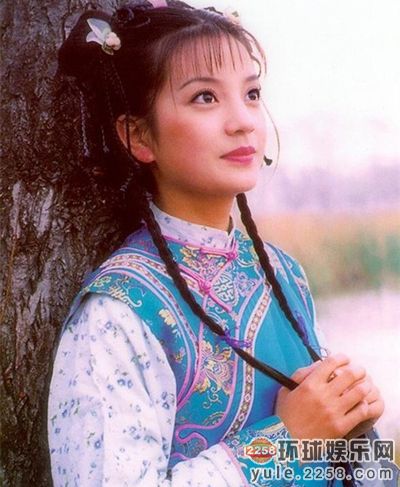 “同班不同命”北电96级12位美女现状：赵薇变富豪李佳嫁靳东