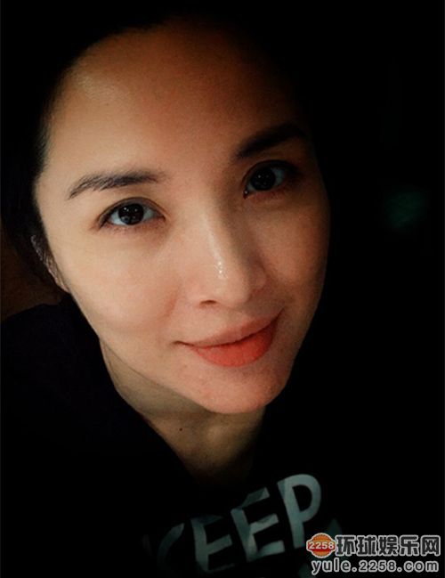 “同班不同命”北电96级12位美女现状：赵薇变富豪李佳嫁靳东