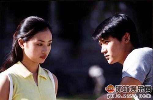 “同班不同命”北电96级12位美女现状：赵薇变富豪李佳嫁靳东