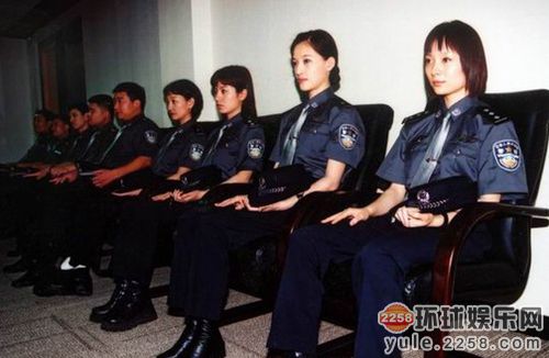 “同班不同命”北电96级12位美女现状：赵薇变富豪李佳嫁靳东