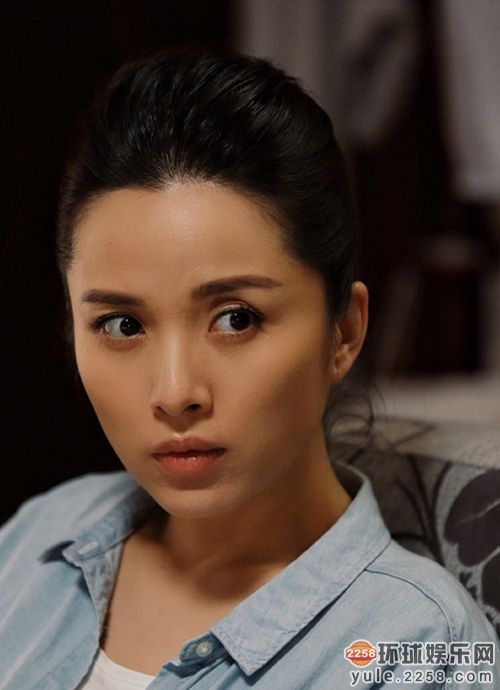 “同班不同命”北电96级12位美女现状：赵薇变富豪李佳嫁靳东