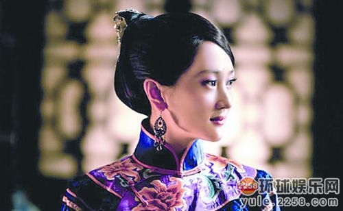 “同班不同命”北电96级12位美女现状：赵薇变富豪李佳嫁靳东