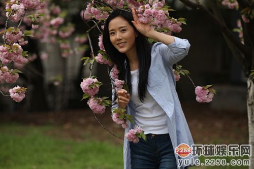 “同班不同命”北电96级12位美女现状：赵薇变富豪李佳嫁靳东