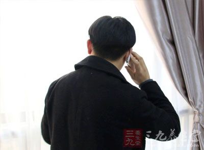 男性面对如此大的压力，失眠是在所难免的