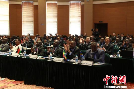 海关总署倡议深化中非海关执法合作并促进贸易便利化