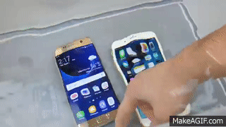 又一神技！三星S7 Edge支持水下触摸操作：iPhone傻眼