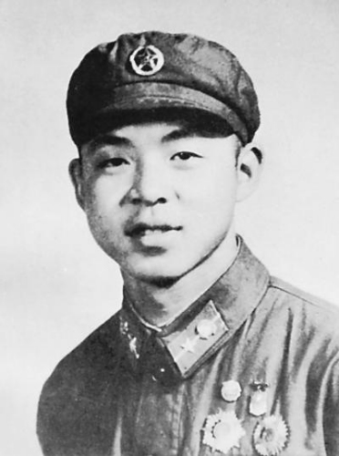 资料图：雷锋经典形象。图片来源：长江日报