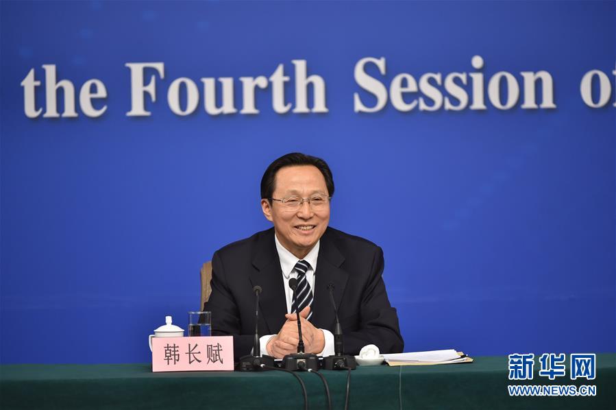 （两会）（1）农业部部长韩长赋等就“转方式调结构 加快发展现代农业”答记者问