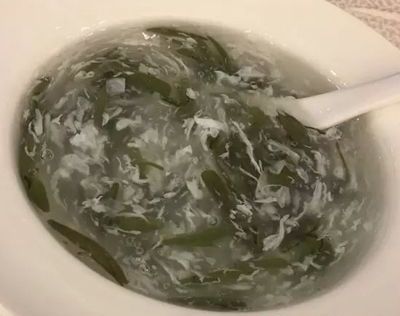 再煮一会儿，出锅，即可食用