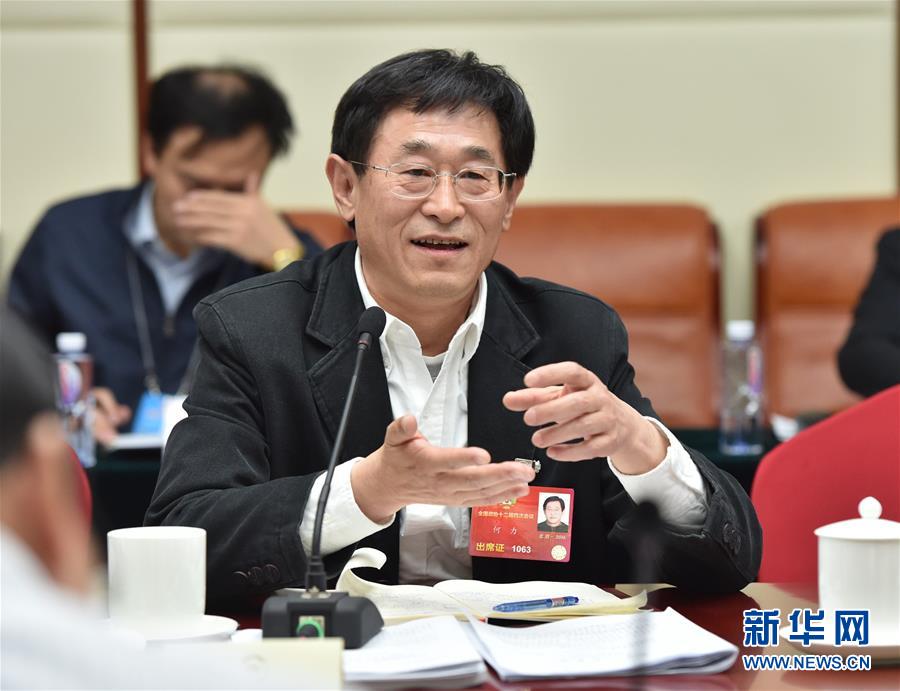 （两会·代表委员热点话题）（3）开发新动力，挖掘潜动能——创新驱动发展战略