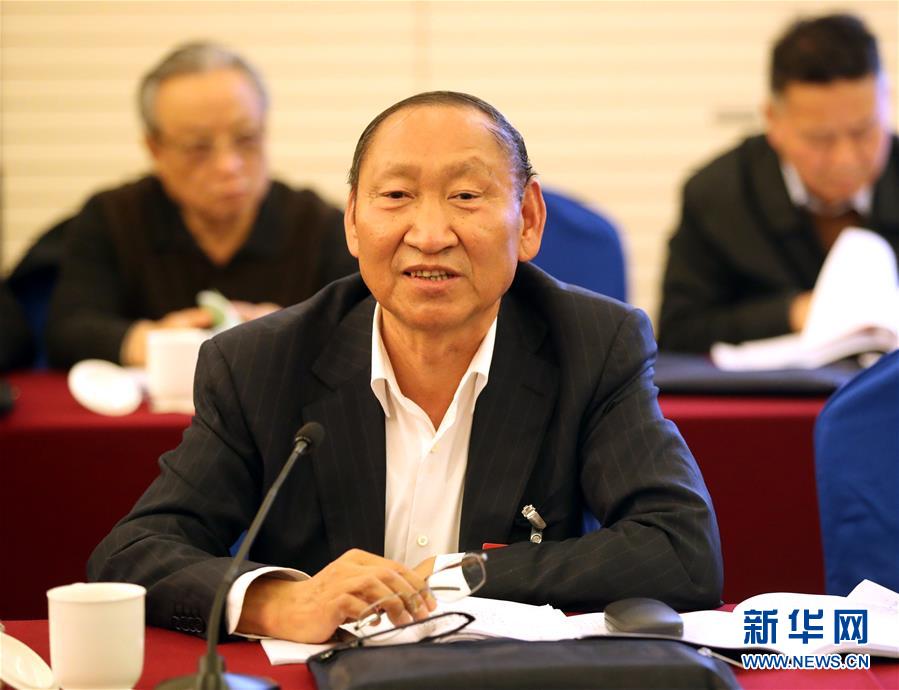 （两会·代表委员热点话题）（11）开发新动力，挖掘潜动能——创新驱动发展战略