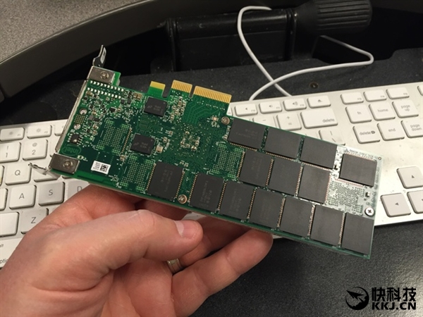 10GB/s！全球最快SSD杀到：希捷史诗级大招