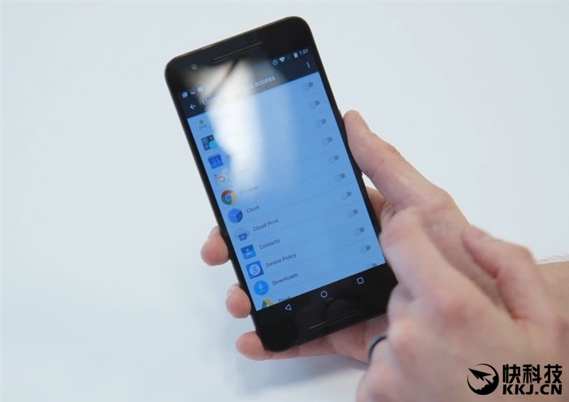 分屏多任务赞！Android 7.0上手体验：流畅到爆