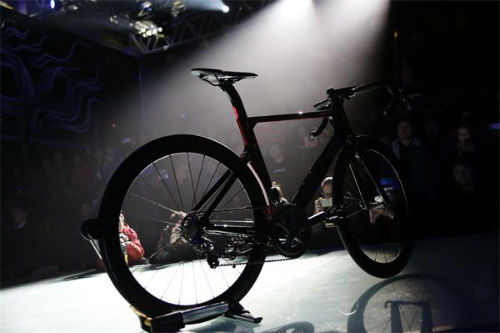 野兽骑行成为继乐视、700BIKE、DUbike等之后国内又一家推出自行车产品的互联网公司。