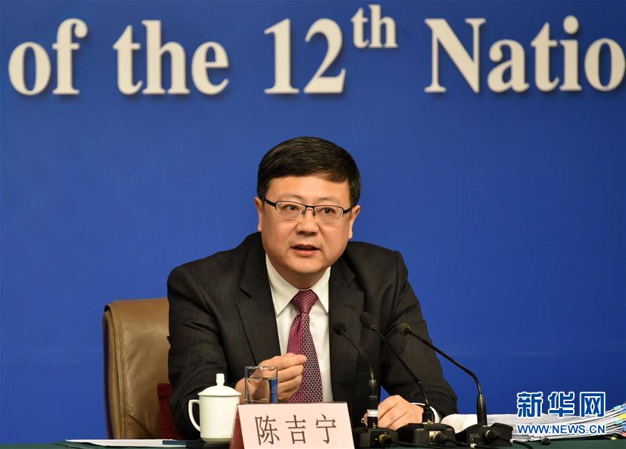 （两会）（5）环保部长陈吉宁答记者问