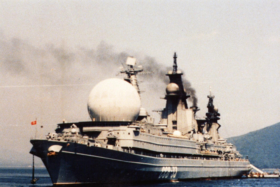 世界最大核动力电子侦察船乌拉尔号 使用基