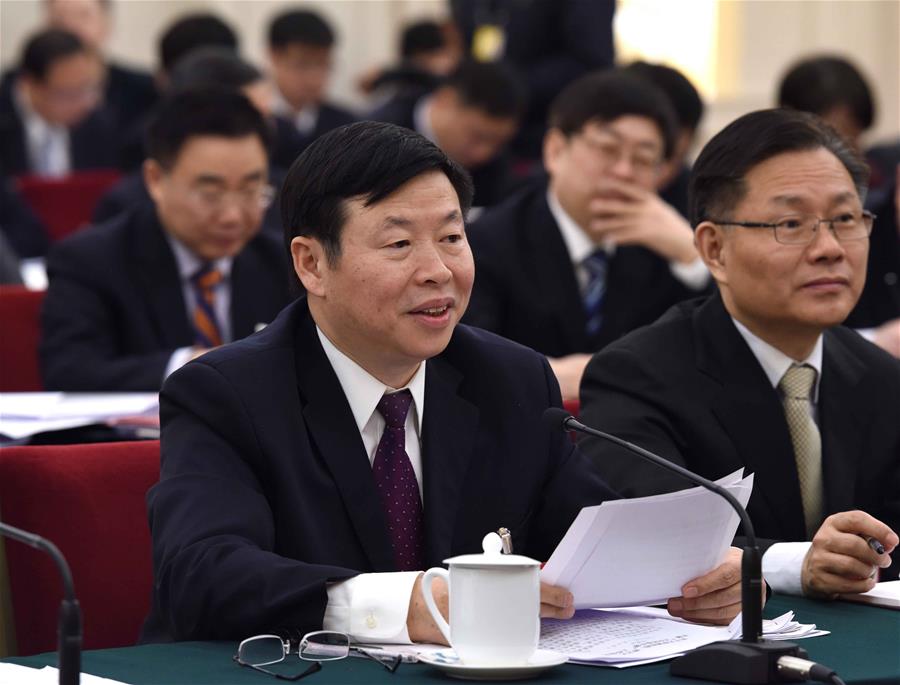 （两会·代表委员热点话题）（2）破解发展瓶颈 推进供给侧结构性改革