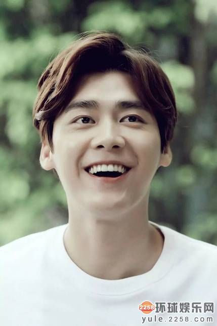 吴尊鹿晗李易峰吴亦凡 盘点鼻子最好看的男明