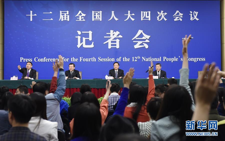 （两会）（2）住建部长陈政高等就“棚户区改造和房地产工作”答记者问