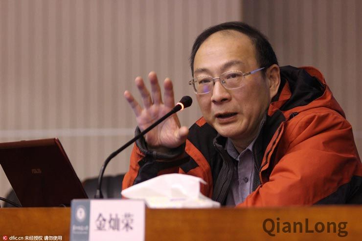 金灿荣:美来南海骚扰反而为中国在南海岛礁设