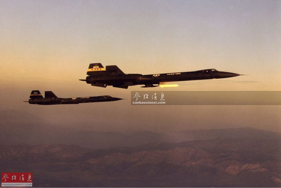 美军曾造世界最大截击机:可打核导弹(5)-千龙网