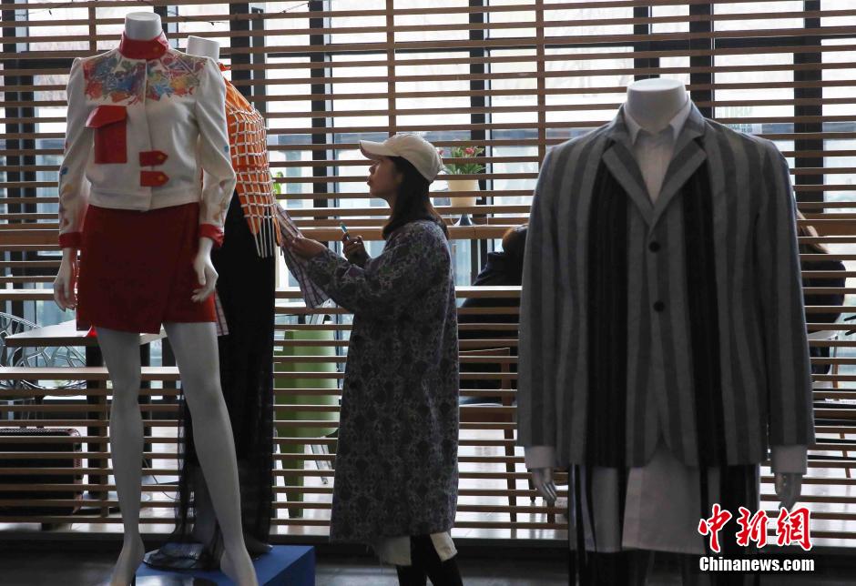 2016北京服装学院时装周 时尚新生力量登场