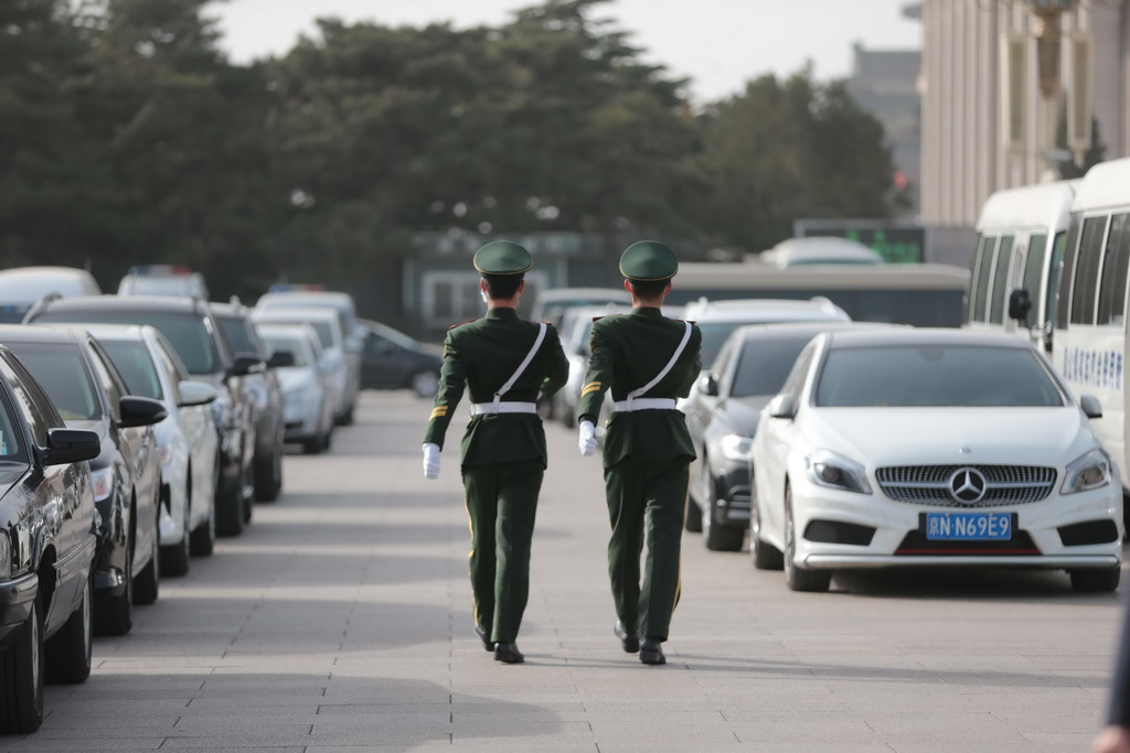 人民网特约记者李光印摄影报道