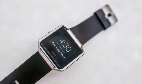 Fitbit Blaze智能手表体验：有些丑但实用