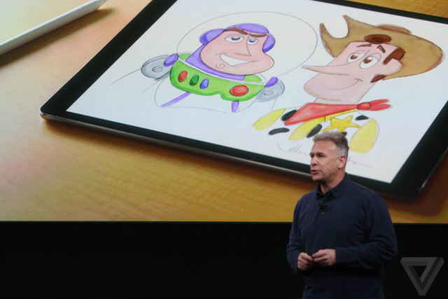 pencil搭配iPad Pro实现很多强大功能，甚至得到迪士尼画师认可。