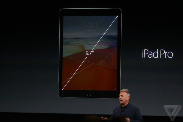 9.7英寸新iPad Pro。