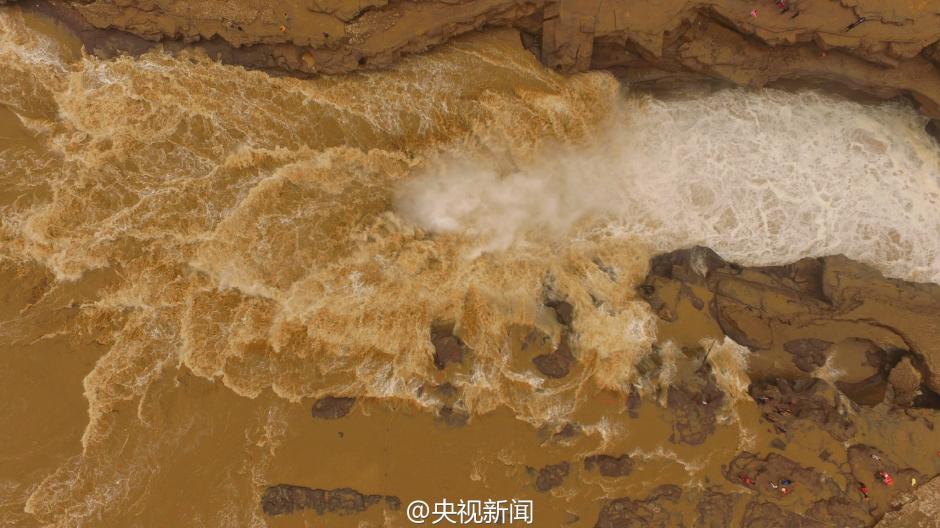 黄河壶口瀑布迎“春汛”