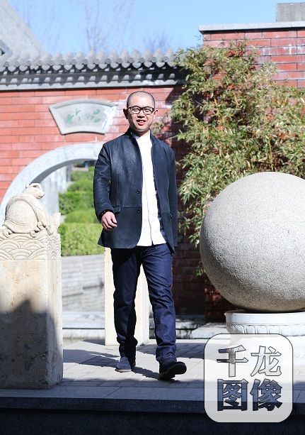        2011年创业初始，金岳霖更多时候会拷问内心，发现自己的思想发生转变，老祖宗留下的东西会让人审视内心，于是他决定做自己想做的事情，他开始做非物质文化遗产的平台。