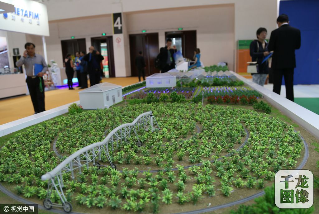 智慧农业装备亮相京城(3)-千龙网·中国首都网