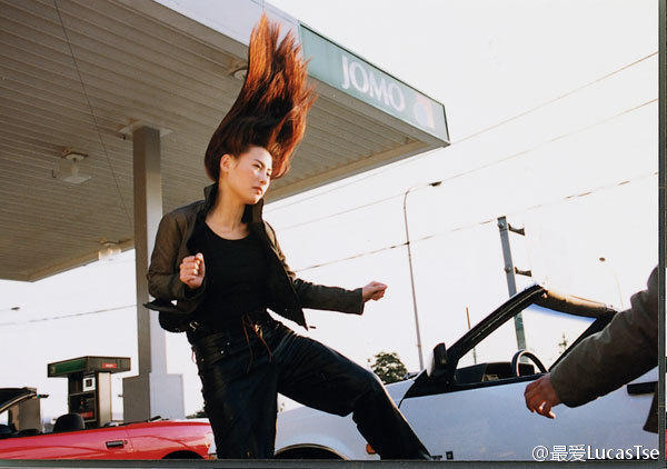  张柏芝正式复出 拍国际大片 吊威亚拒用替身-张