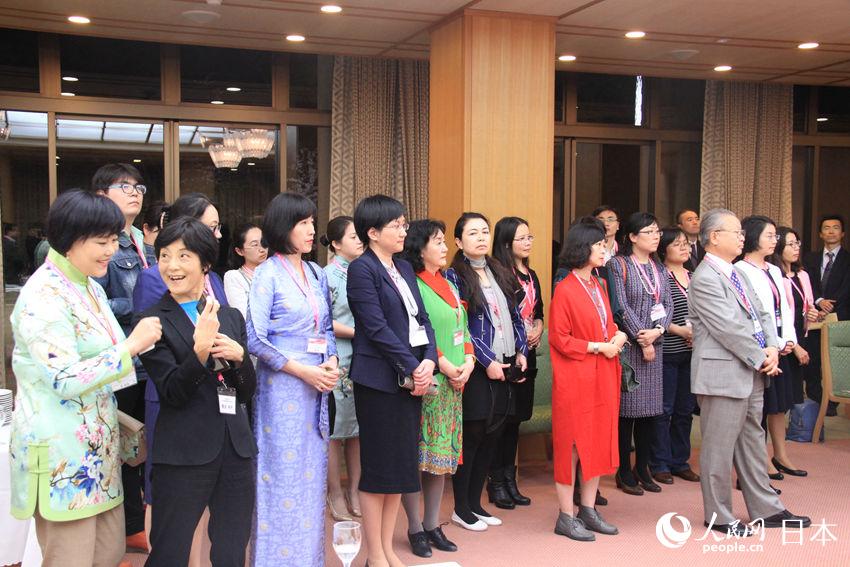 访问日本的中国女性科学家