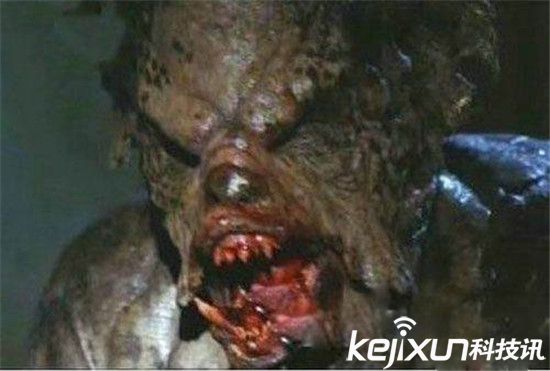 世界十大怪獸未解之謎  蒙古死亡之蟲