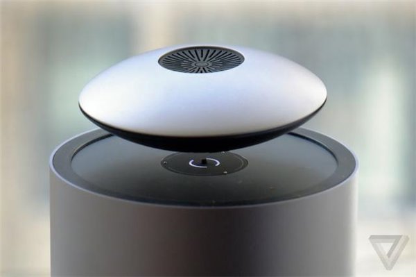 这款悬浮音响造型十分酷，售价十分贵