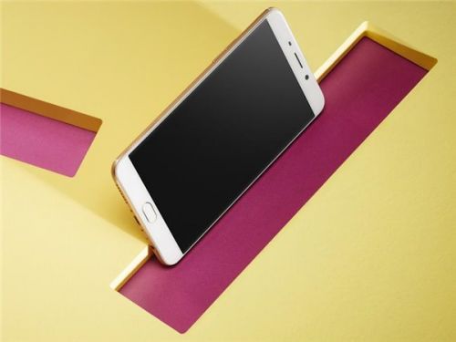 OPPO R9 Plus配备4120mAh电池 彻底告别充电宝