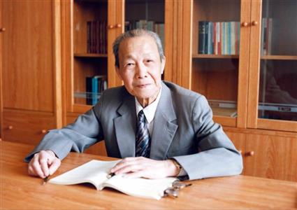 黄纬禄院士。李保平 摄